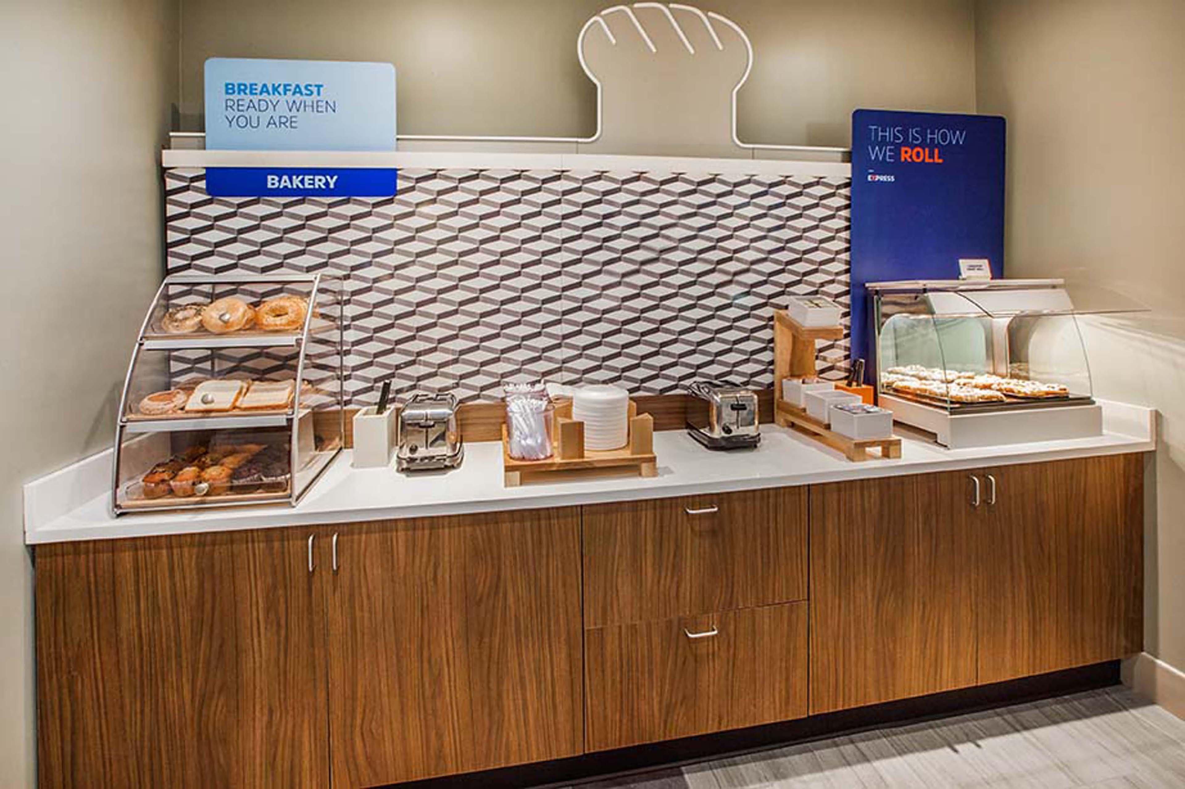 Holiday Inn Express Wilson I-95 By Ihg Dış mekan fotoğraf